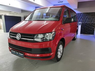 Eine komplette Verkaufsaufbereitung für innen und außen, die Ihr Auto wie neu erscheinen lässt! Steigern Sie den Wert und hinterlassen Sie einen bleibenden Eindruck bei Interessenten!