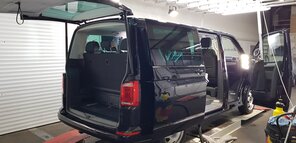 Profi LED Licht für Innenraumaufbereitung