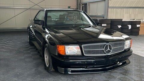 Der MB 560 SEC stand lange Zeit in der Scheune - nun soll er verkauft werden