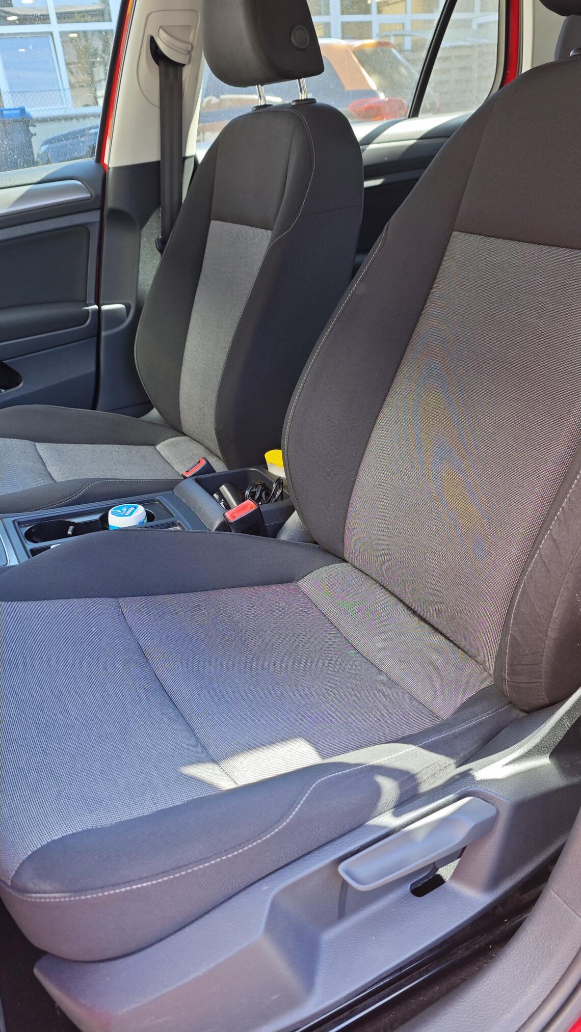 Wer eine Sitzaufbereitung benötigt: direkt zum Autoputzer