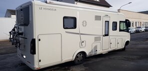 Das Wohnmobil soll professionell gereinigt und mit Keramik versiegelt werden