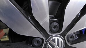 Ist es möglich, diesen Schaden durch die Smartrepair Technik zu beheben? 