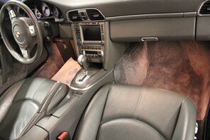 Der Porsche Innenraum muss absolut sauber sein